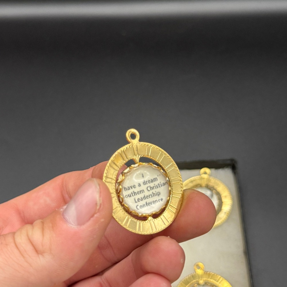 Martin Luther King Jr I Have A Dream SCLC Spinning Pendant Charm Gold Tone 5pc - Picture 4 of 5
